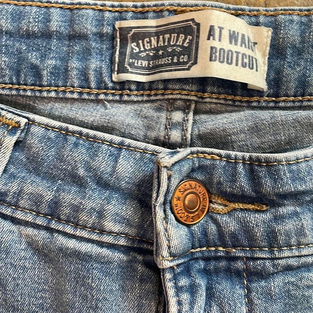 Signature by Levi Strauss At Waist Bootcut Denim Jeans - Picture 2 of 10
